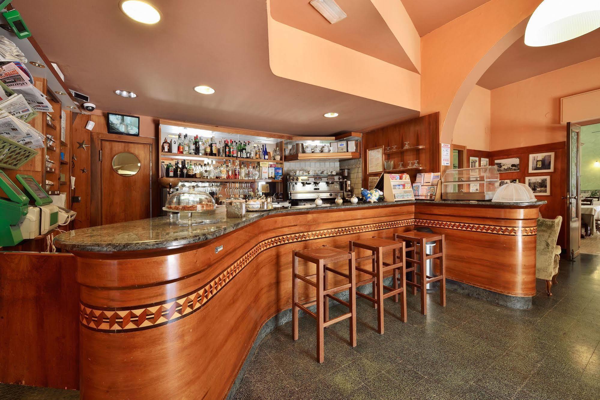 Antica Locanda Luigina Mattarana Екстериор снимка