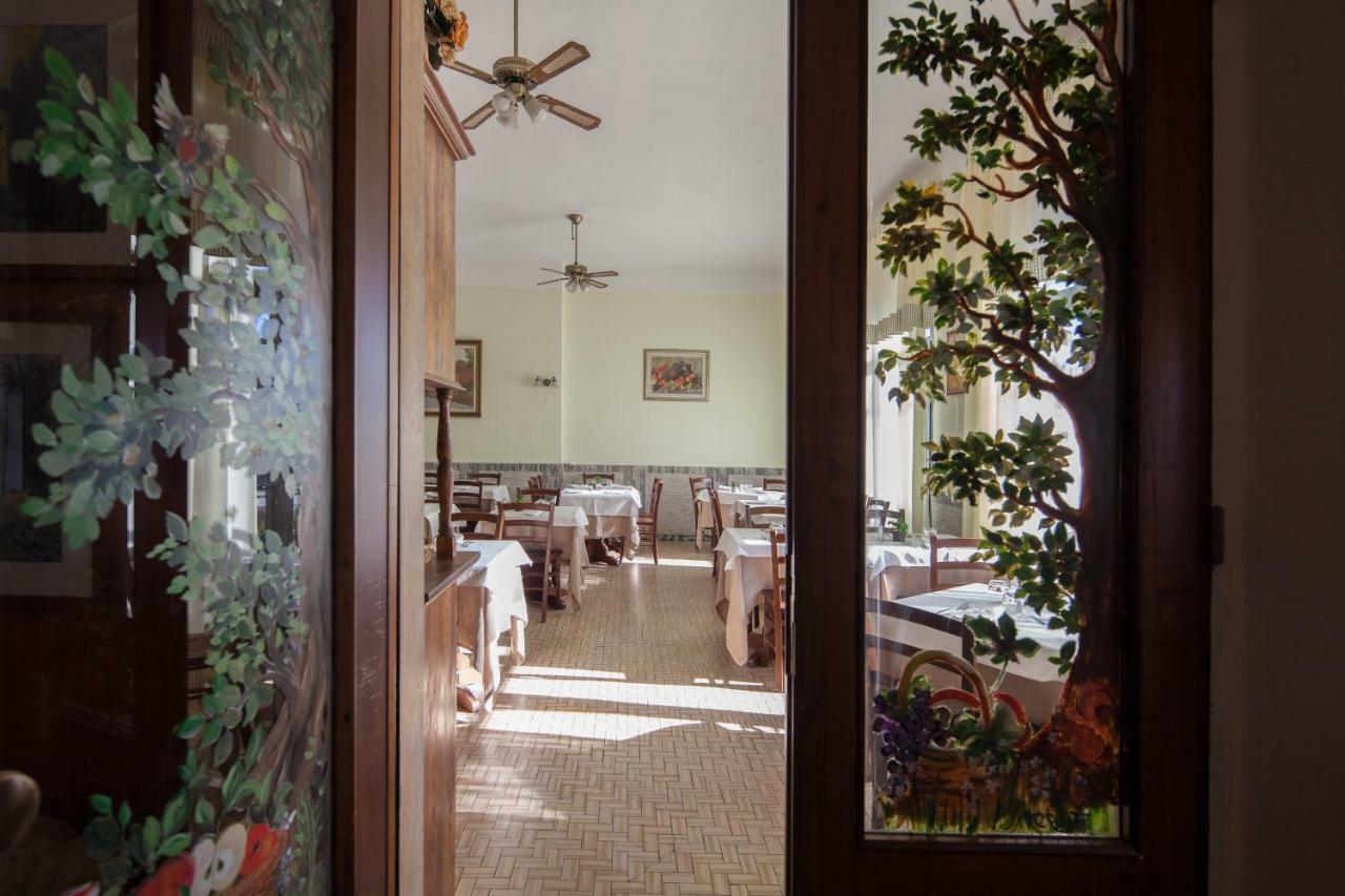Antica Locanda Luigina Mattarana Екстериор снимка